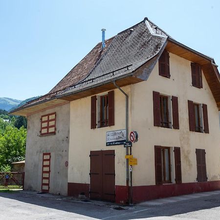 Maison De Village A St Pierre D'Entremont Saint-Pierre-d'Entremont  ภายนอก รูปภาพ