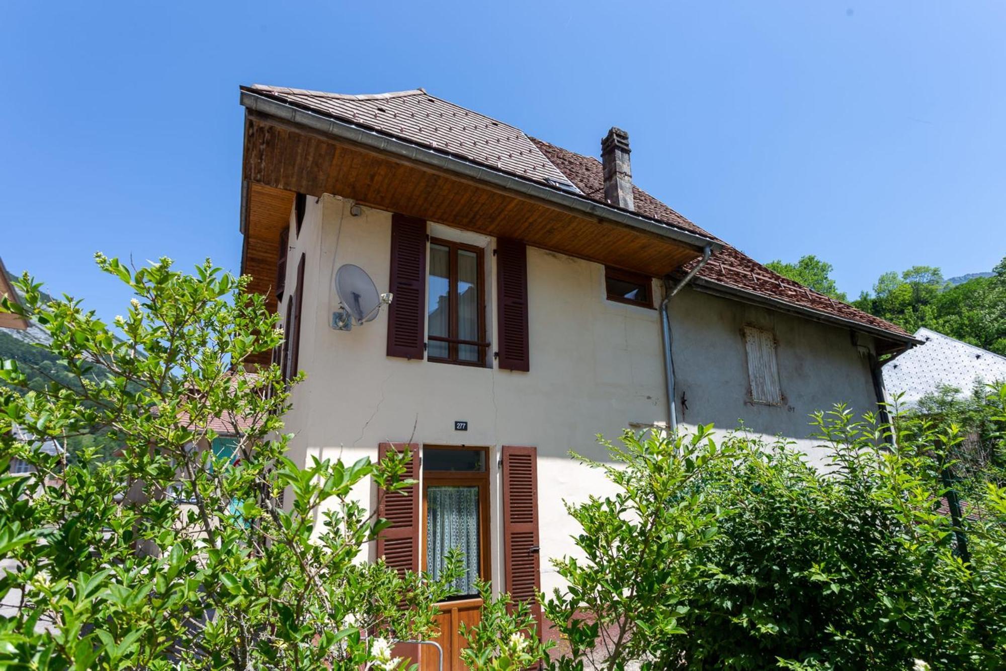Maison De Village A St Pierre D'Entremont Saint-Pierre-d'Entremont  ภายนอก รูปภาพ